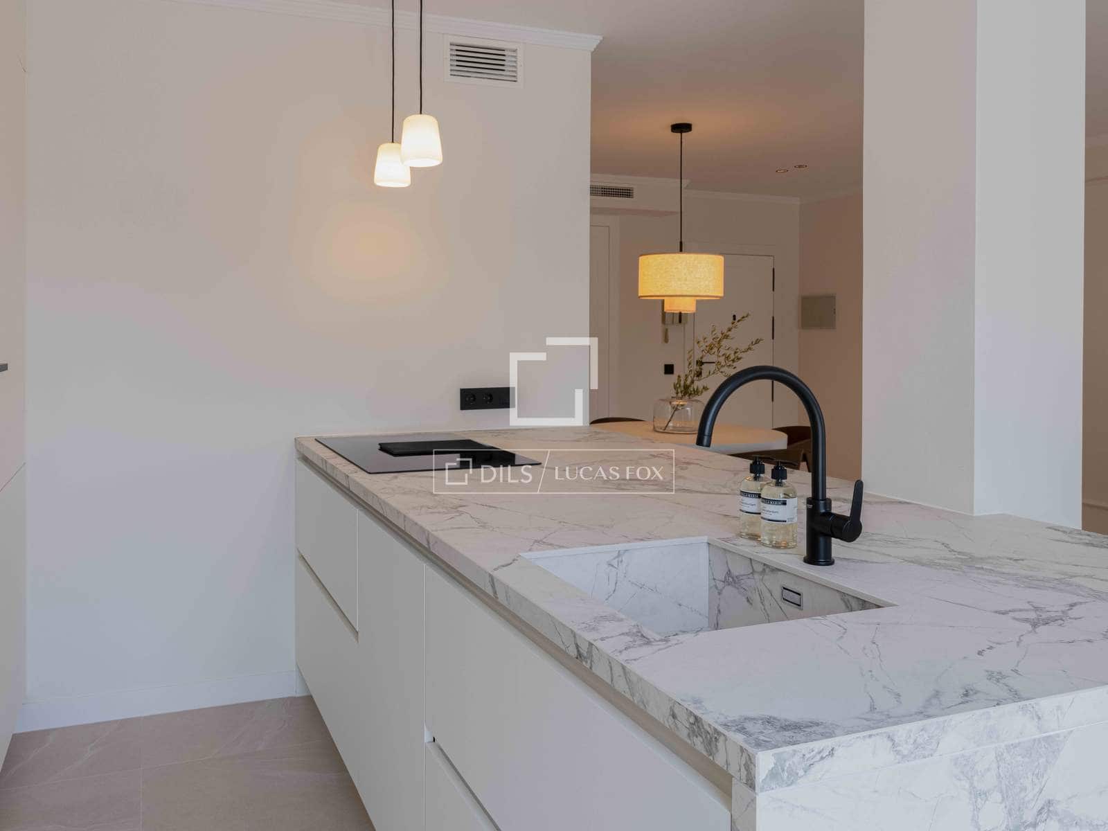 3 bedroom Apartment for sale in Marbella with pool garage - € 849,000 (Ref: 9473394)