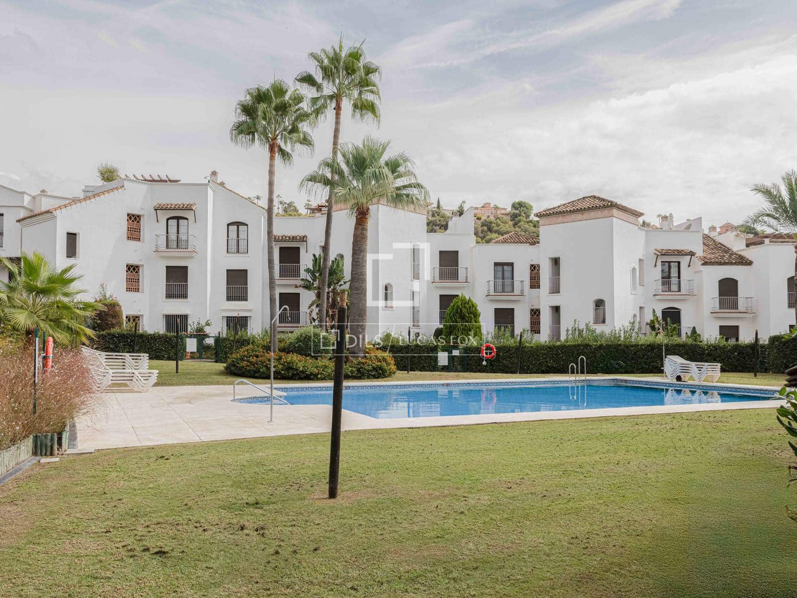 3 bedroom Apartment for sale in Marbella with pool garage - € 849,000 (Ref: 9473394)