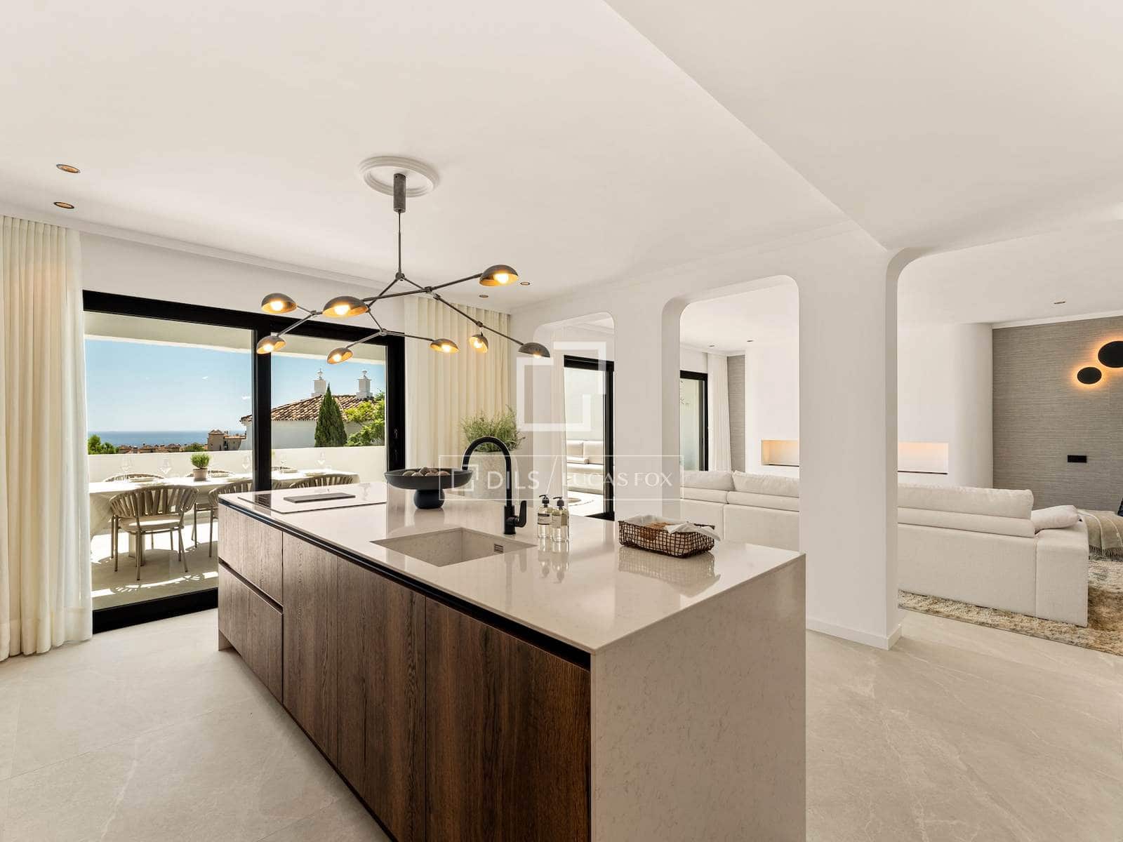 3 makuuhuone Huoneisto myytävänä paikassa Marbella mukana uima-altaan 
autotalli - 1 350 000 € (Ref: 9473395)