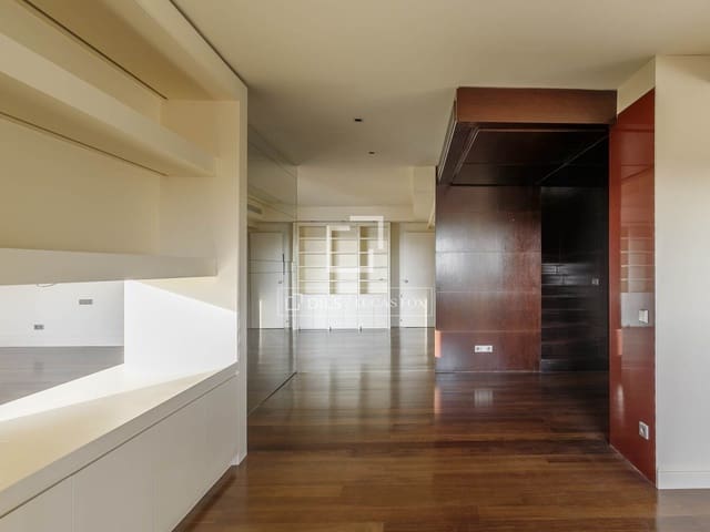 Apartamento de 6 habitaciones en Nueva España, Madrid ciudad en alquiler - 8.250 € (Ref: 9473454)