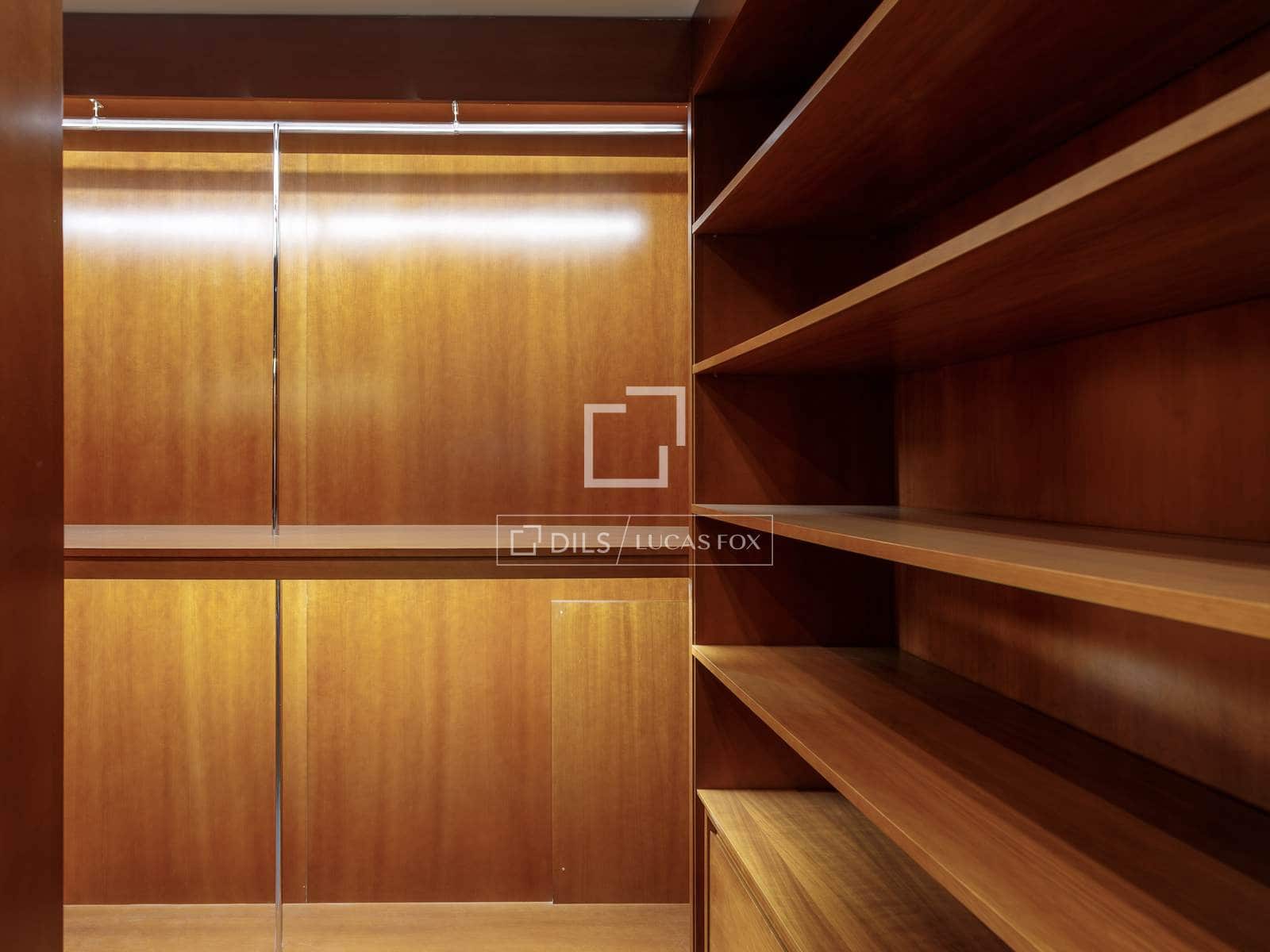 6 bedroom Apartment for rent in Madrid city with pool garage - € 8,250 (Ref: 9473454)