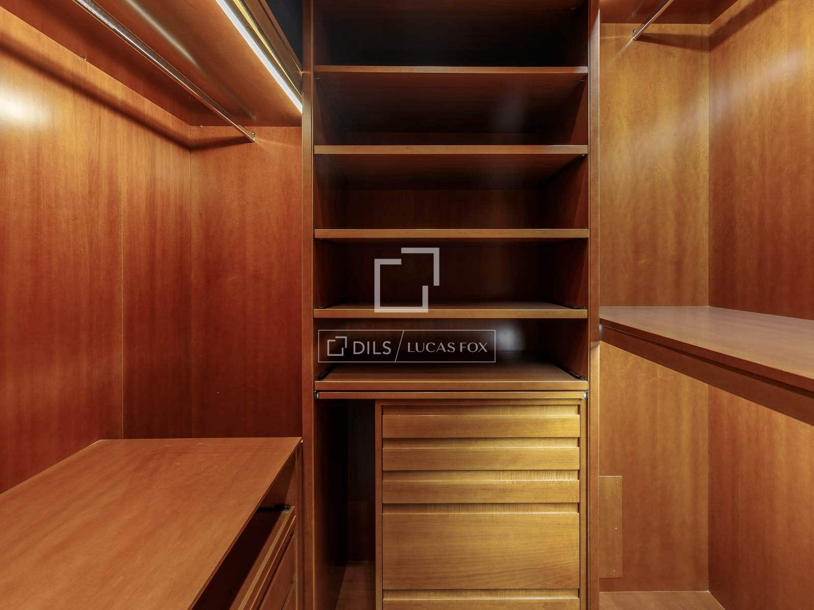 6 bedroom Apartment for rent in Madrid city with pool garage - € 8,250 (Ref: 9473454)