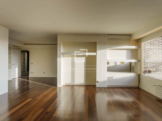 Apartamento de 6 habitaciones en Nueva España, Madrid ciudad en alquiler - 8.250 € (Ref: 9473454)