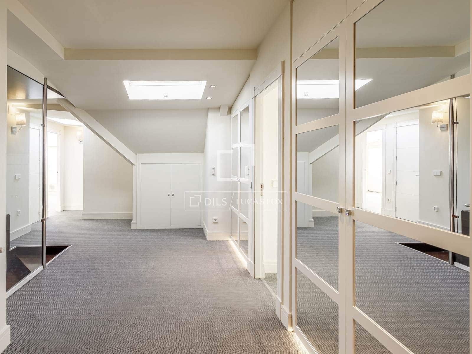 6 bedroom Apartment for rent in Madrid city with pool garage - € 8,250 (Ref: 9473454)