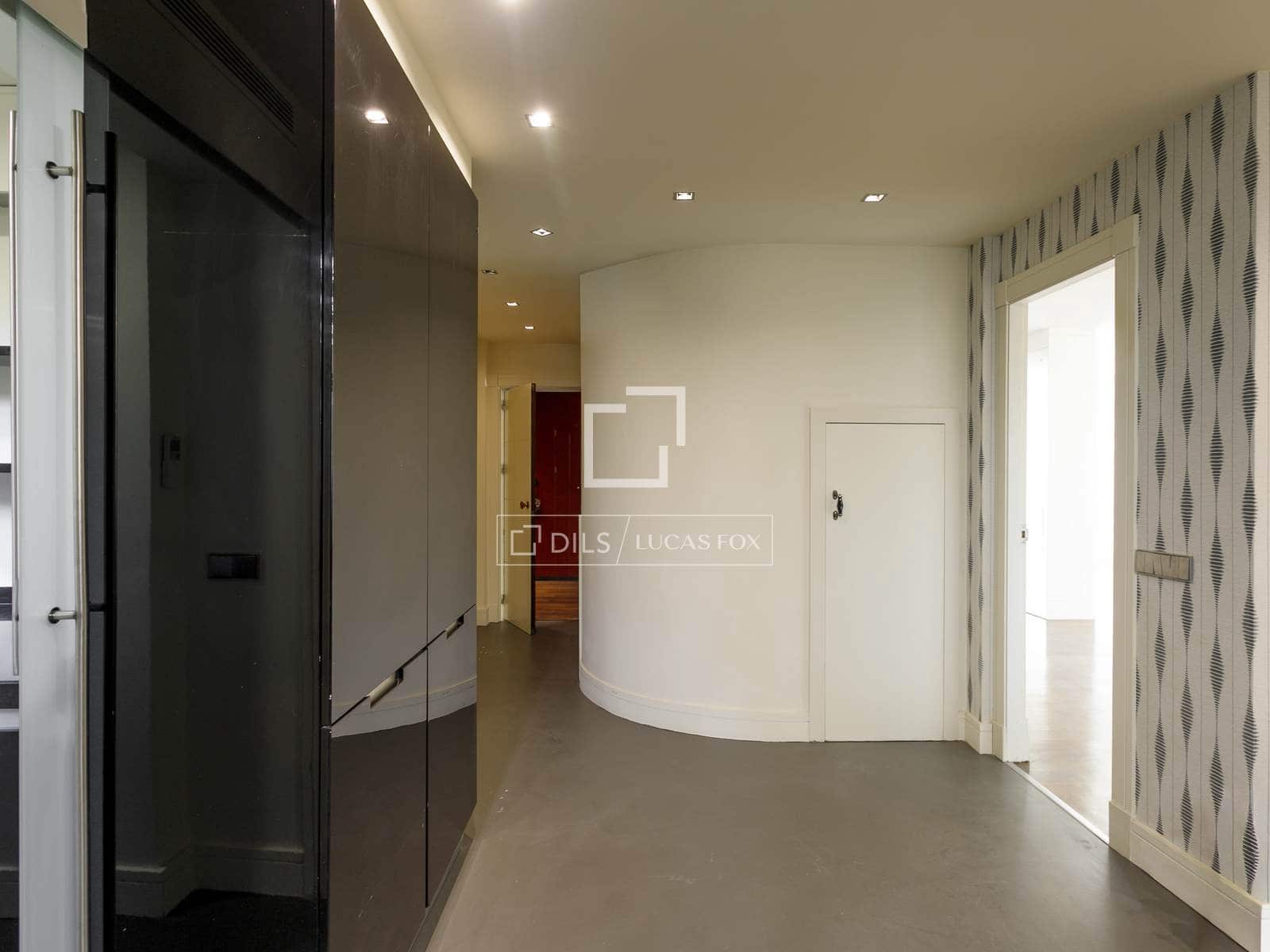 6 bedroom Apartment for rent in Madrid city with pool garage - € 8,250 (Ref: 9473454)