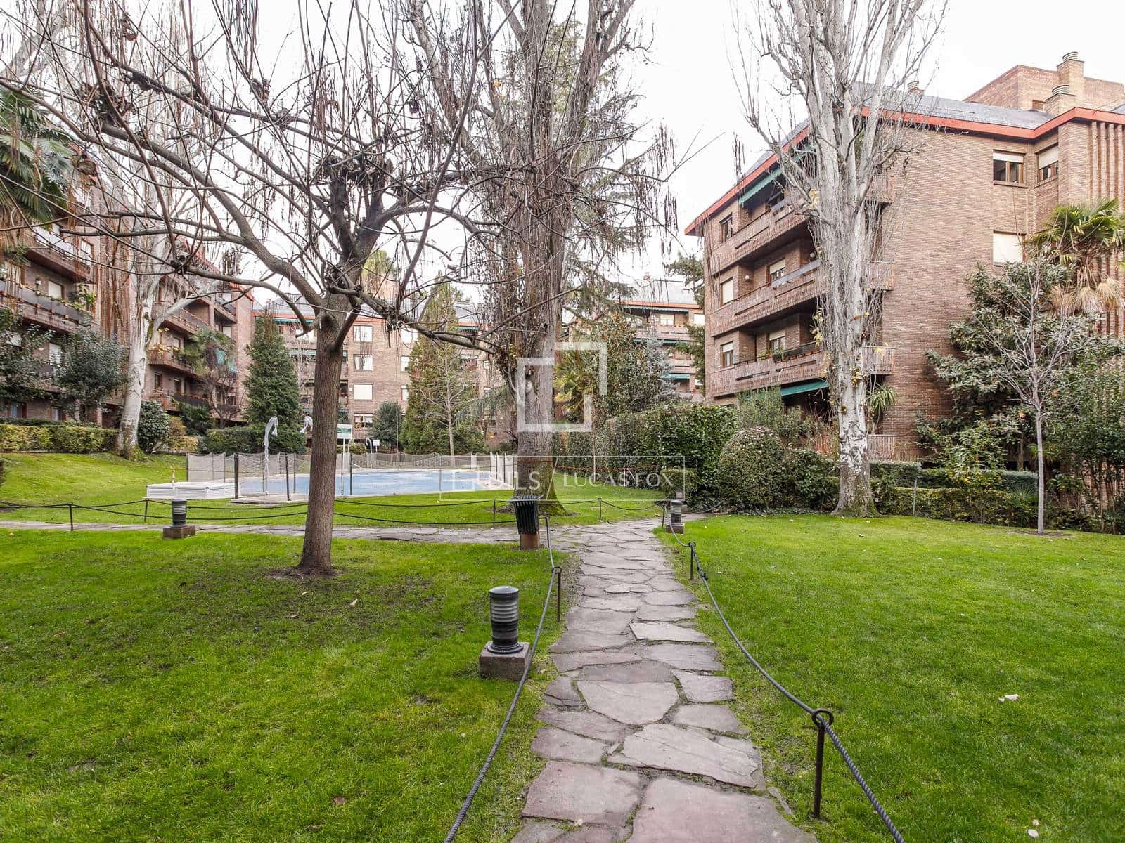 6 bedroom Apartment for rent in Madrid city with pool garage - € 8,250 (Ref: 9473454)