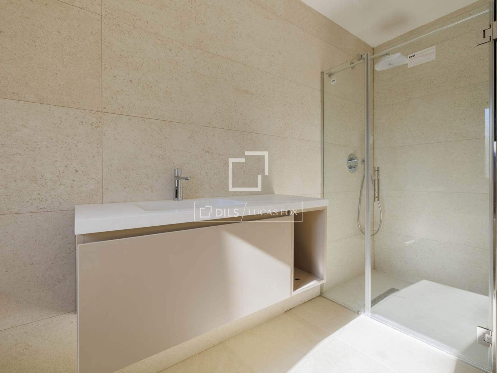 Chalet de 5 habitaciones en Boadilla del Monte en venta con piscina garaje - 3.250.000 € (Ref: 9473455)