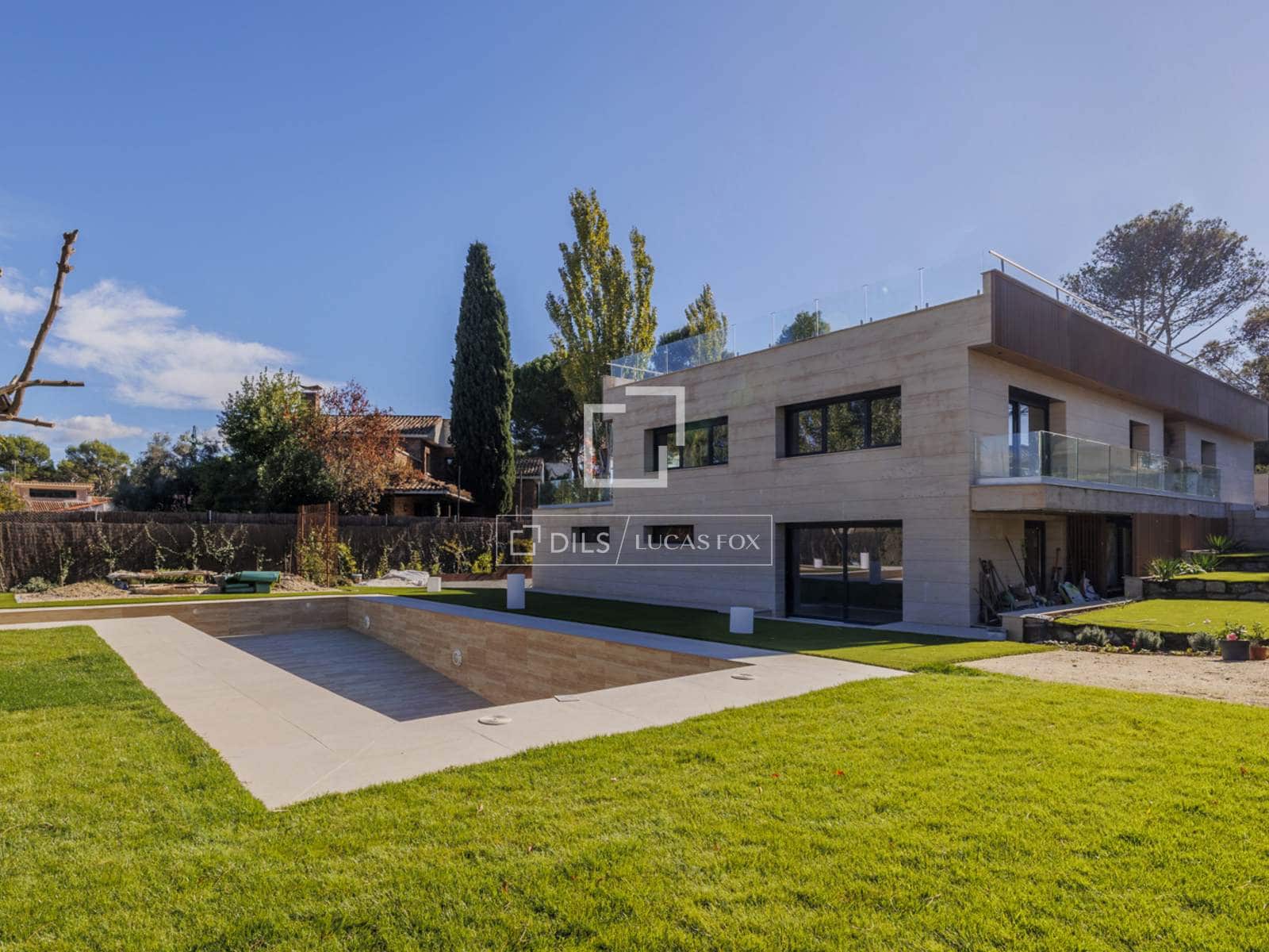 Chalet de 5 habitaciones en Boadilla del Monte en venta con piscina garaje - 3.250.000 € (Ref: 9473455)