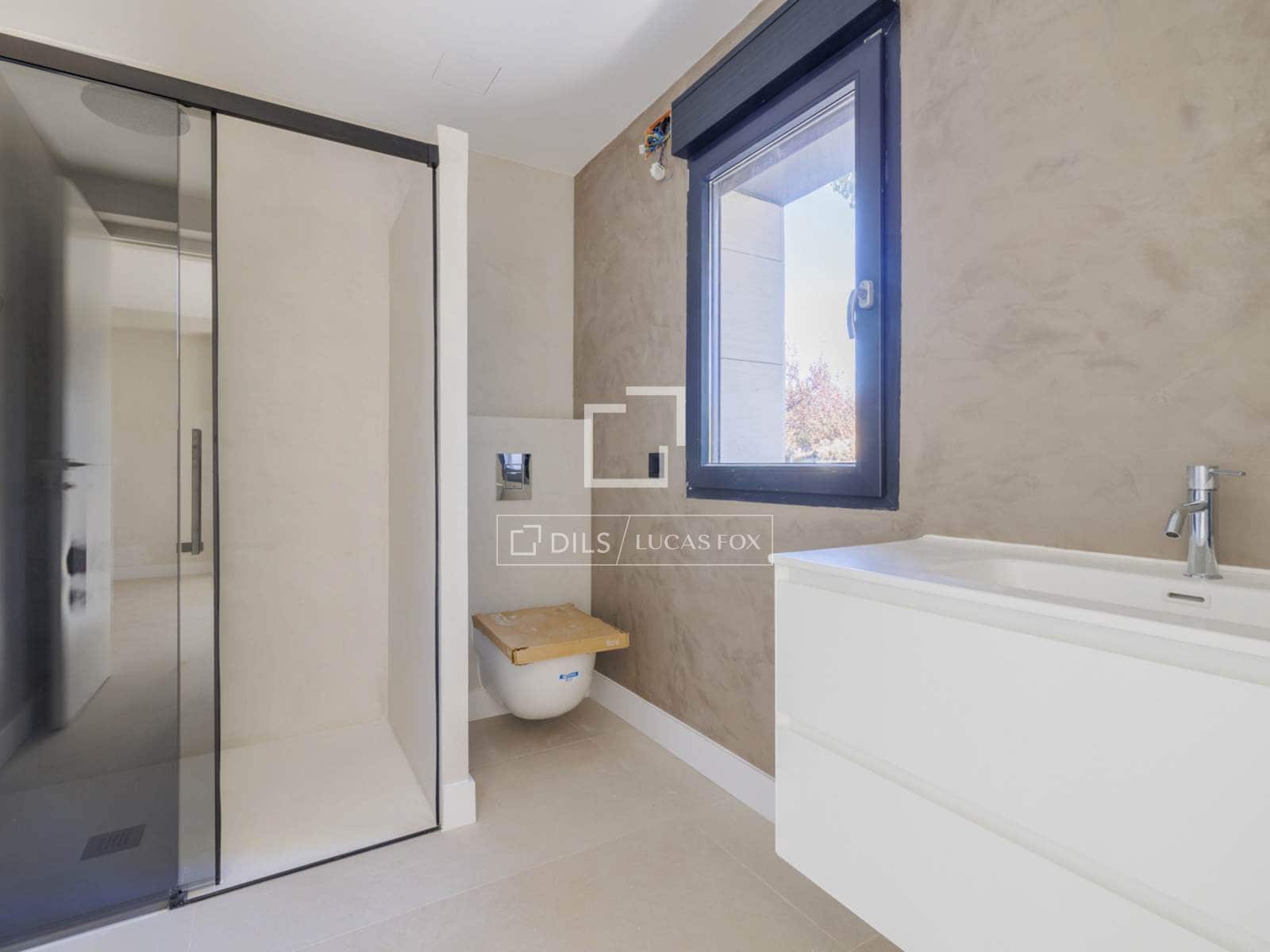 Chalet de 5 habitaciones en Boadilla del Monte en venta con piscina garaje - 3.250.000 € (Ref: 9473455)