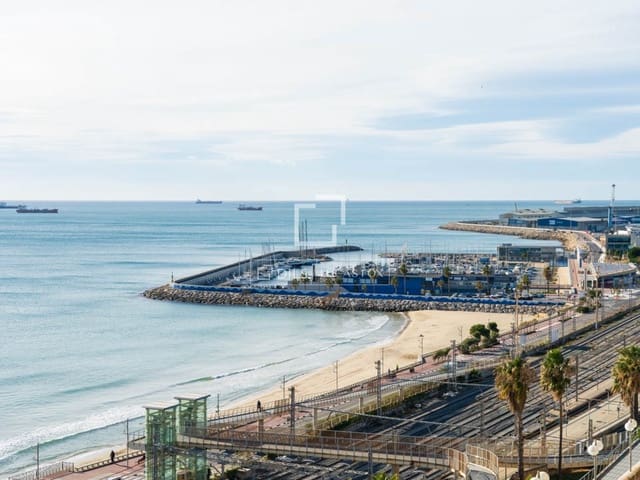 5 sovrum Villa till salu i Tarragona stad - 495 000 € (Ref: 9473746)