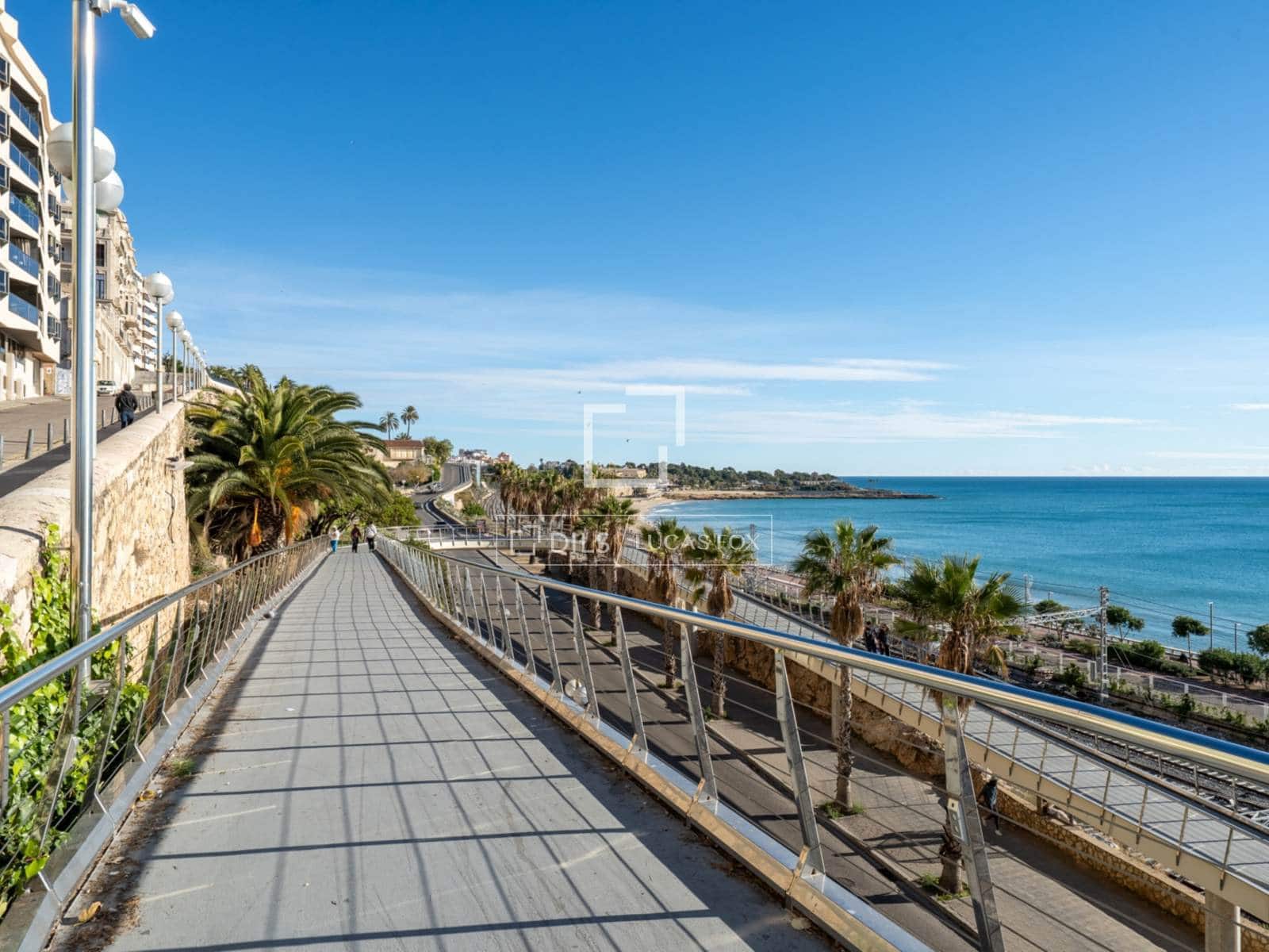 5 sovrum Villa till salu i Tarragona stad - 495 000 € (Ref: 9473746)