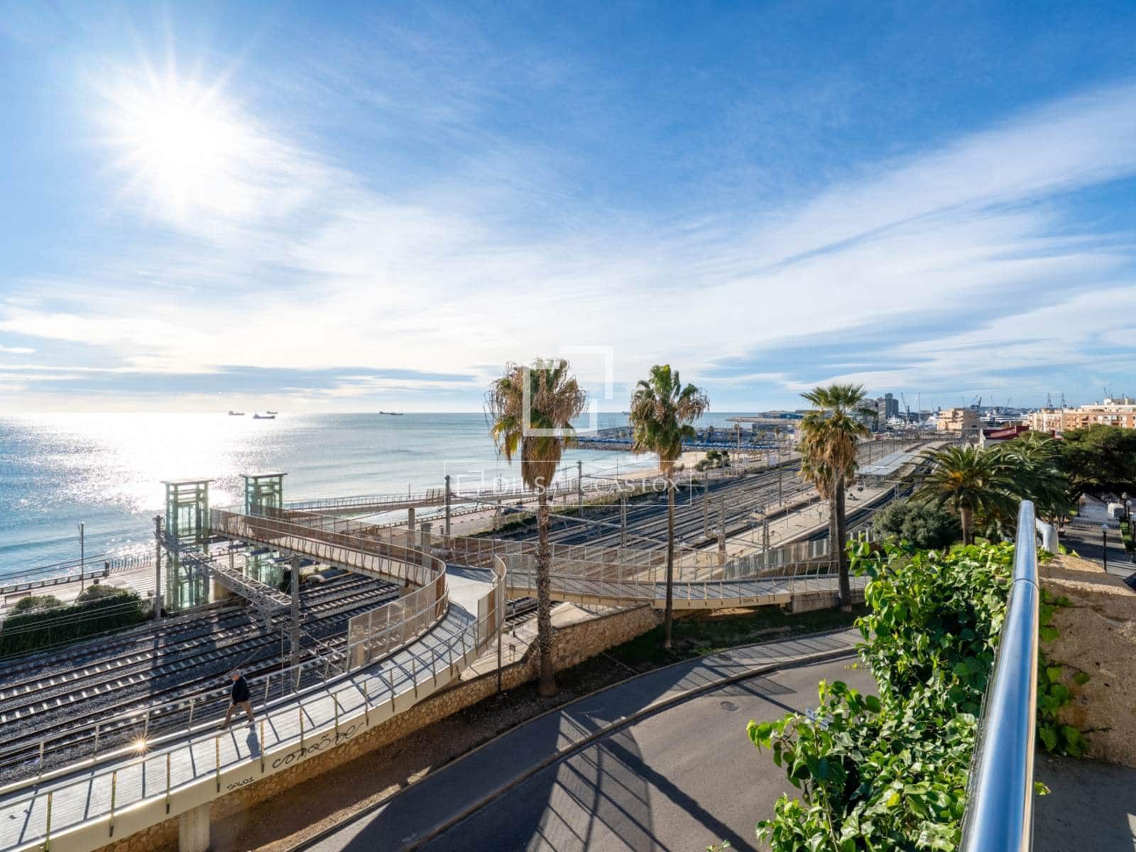 5 sovrum Villa till salu i Tarragona stad - 495 000 € (Ref: 9473746)