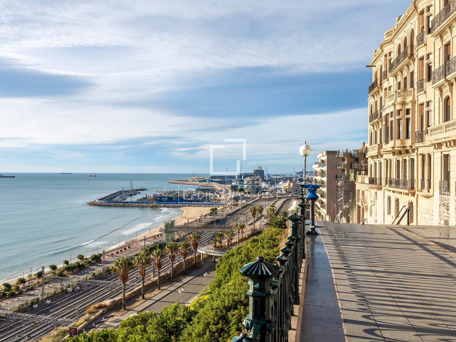 5 sovrum Villa till salu i Tarragona stad - 495 000 € (Ref: 9473746)