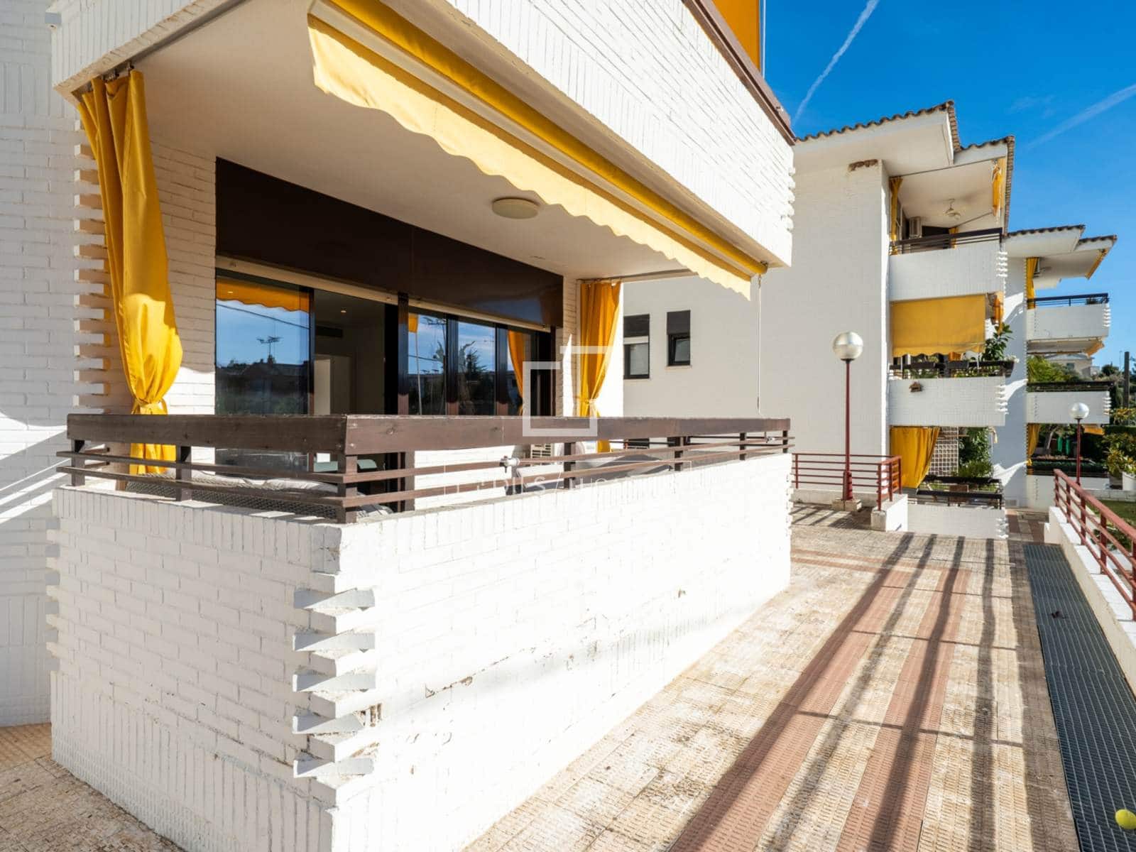 3 chambre Appartement à vendre à Tarragone ville avec piscine garage - 279 000 € (Ref: 9474012)