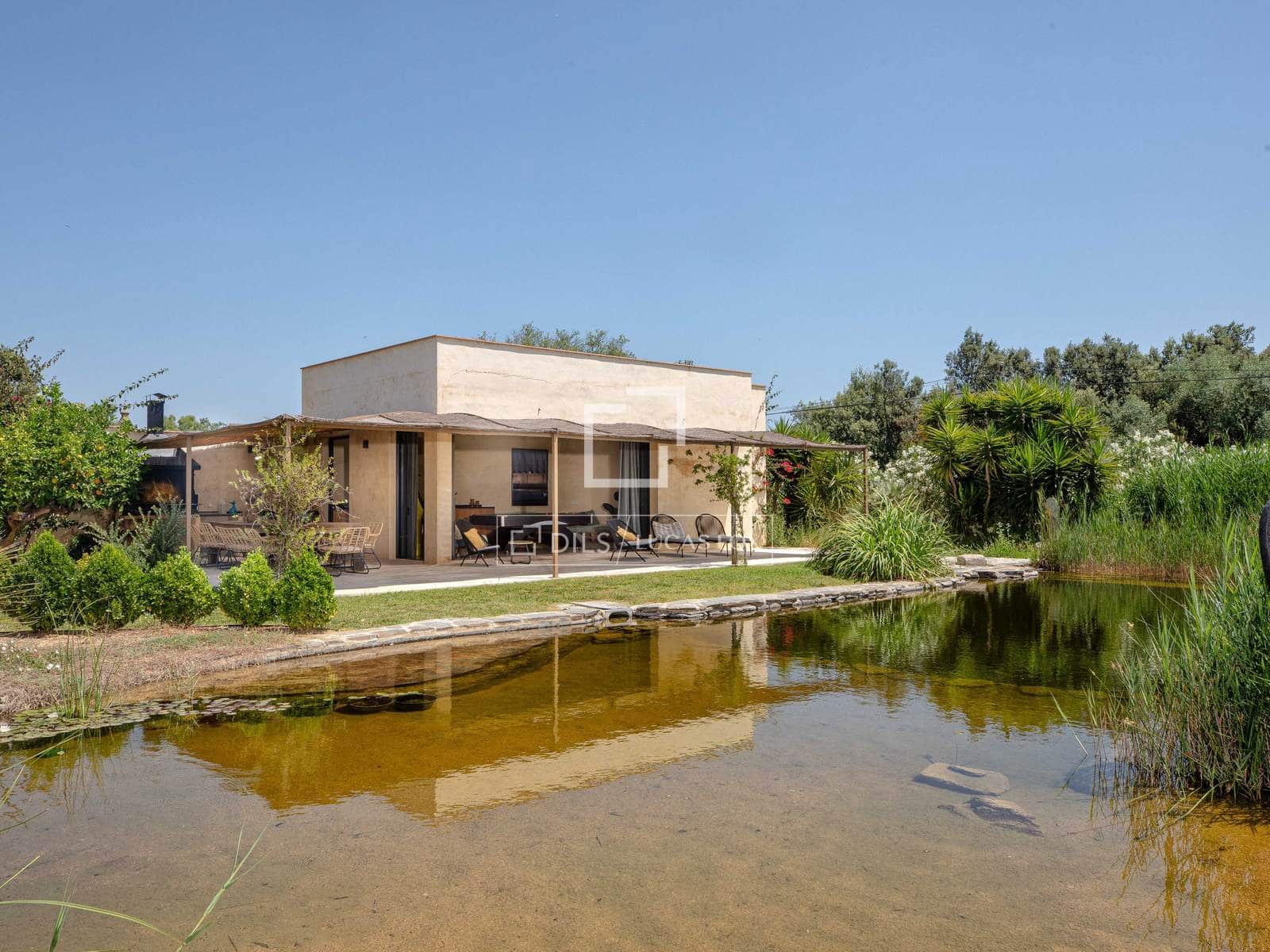 7 makuuhuone Maalaistalo myytävänä paikassa Rupia mukana uima-altaan 
autotalli - 4 100 000 € (Ref: 9474457)