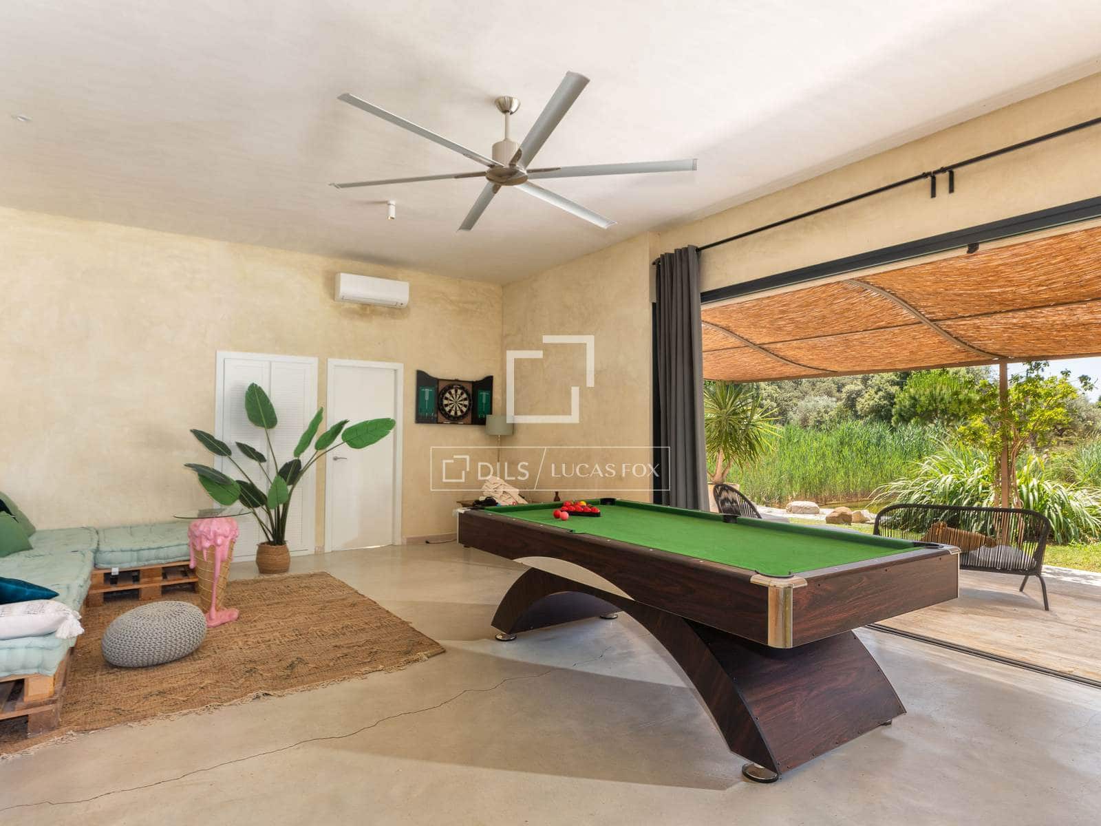 7 makuuhuone Maalaistalo myytävänä paikassa Rupia mukana uima-altaan 
autotalli - 4 100 000 € (Ref: 9474457)