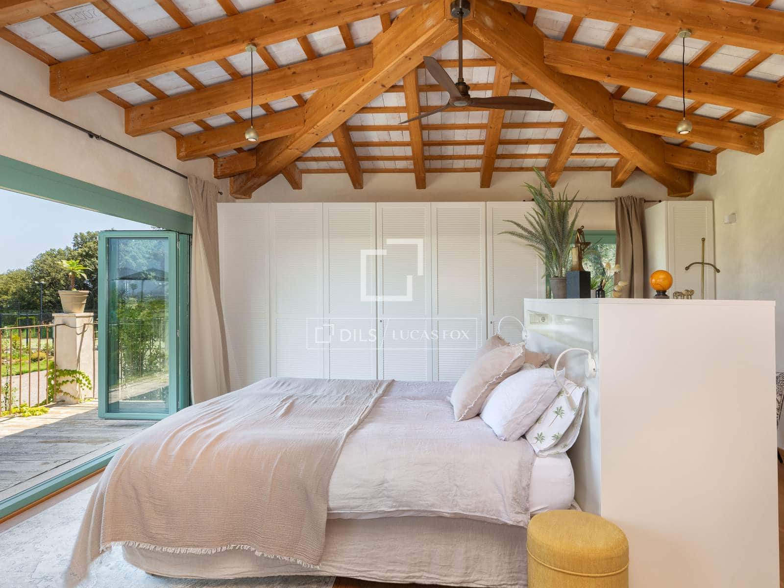 7 makuuhuone Maalaistalo myytävänä paikassa Rupia mukana uima-altaan 
autotalli - 4 100 000 € (Ref: 9474457)