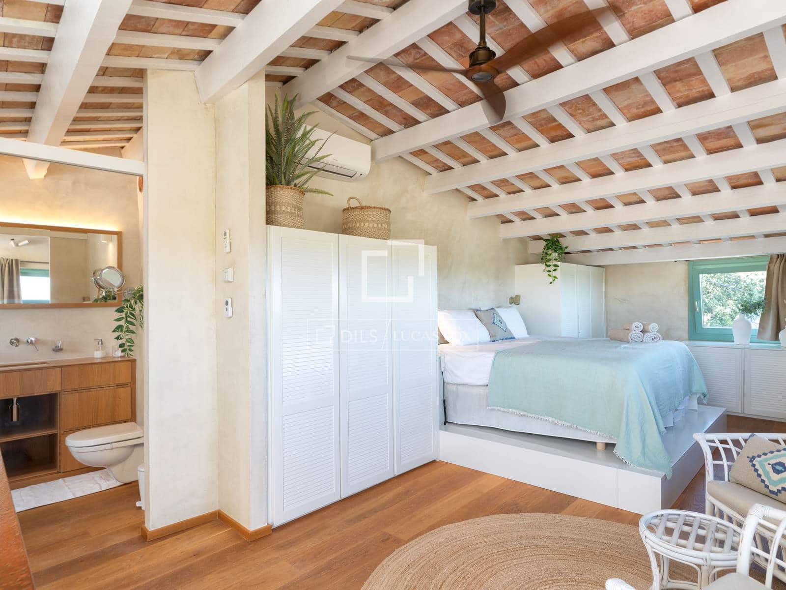 7 makuuhuone Maalaistalo myytävänä paikassa Rupia mukana uima-altaan 
autotalli - 4 100 000 € (Ref: 9474457)