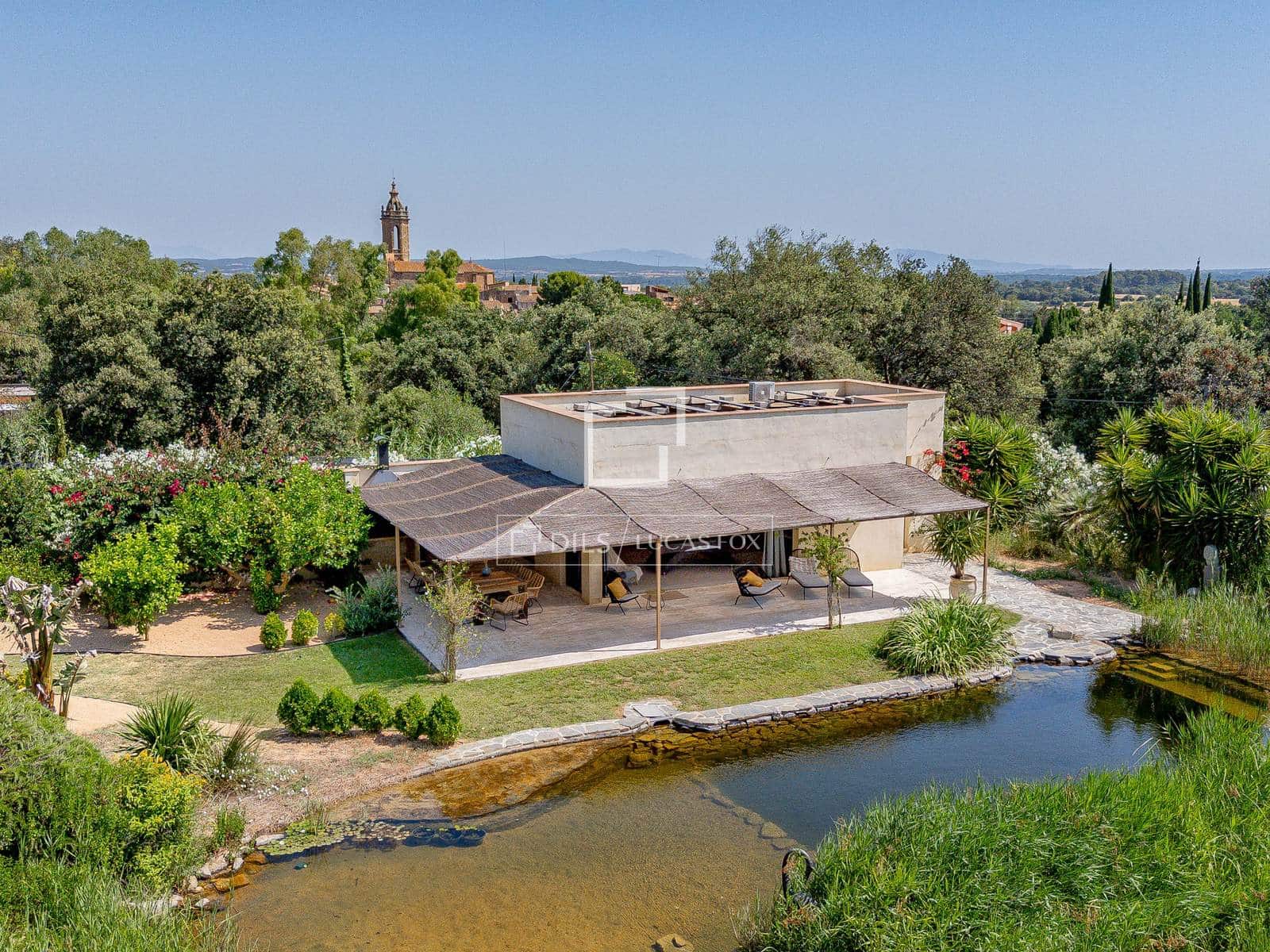 7 makuuhuone Maalaistalo myytävänä paikassa Rupia mukana uima-altaan 
autotalli - 4 100 000 € (Ref: 9474457)