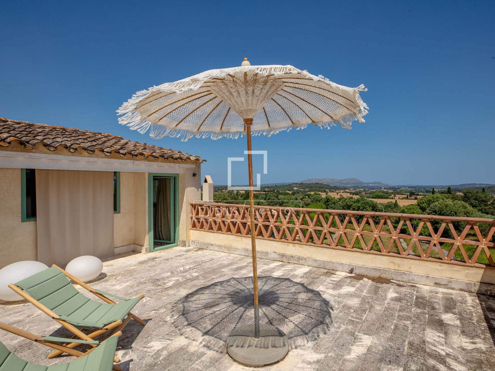 7 makuuhuone Maalaistalo myytävänä paikassa Rupia mukana uima-altaan 
autotalli - 4 100 000 € (Ref: 9474457)