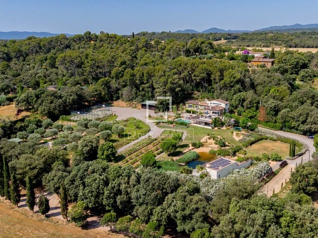 7 bedroom Finca/Country House for sale in Rupià - € 4,100,000 (Ref: 9474457)