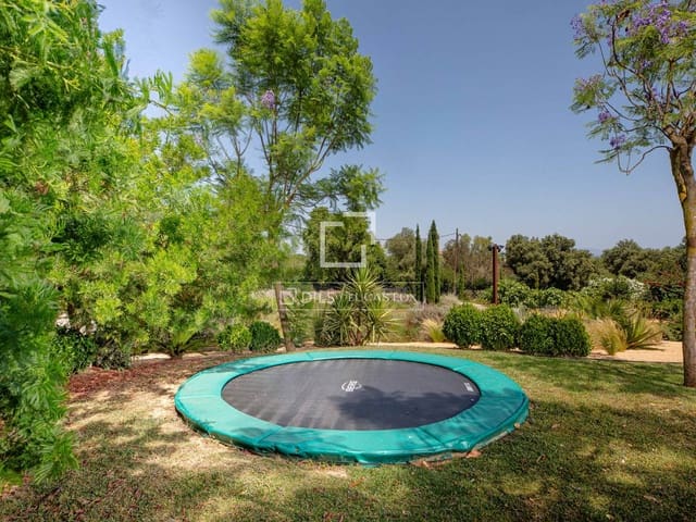 7 soveværelse Finca/Landehus til salg i Rupià med swimmingpool garage - € 4.100.000 (Ref: 9474457)