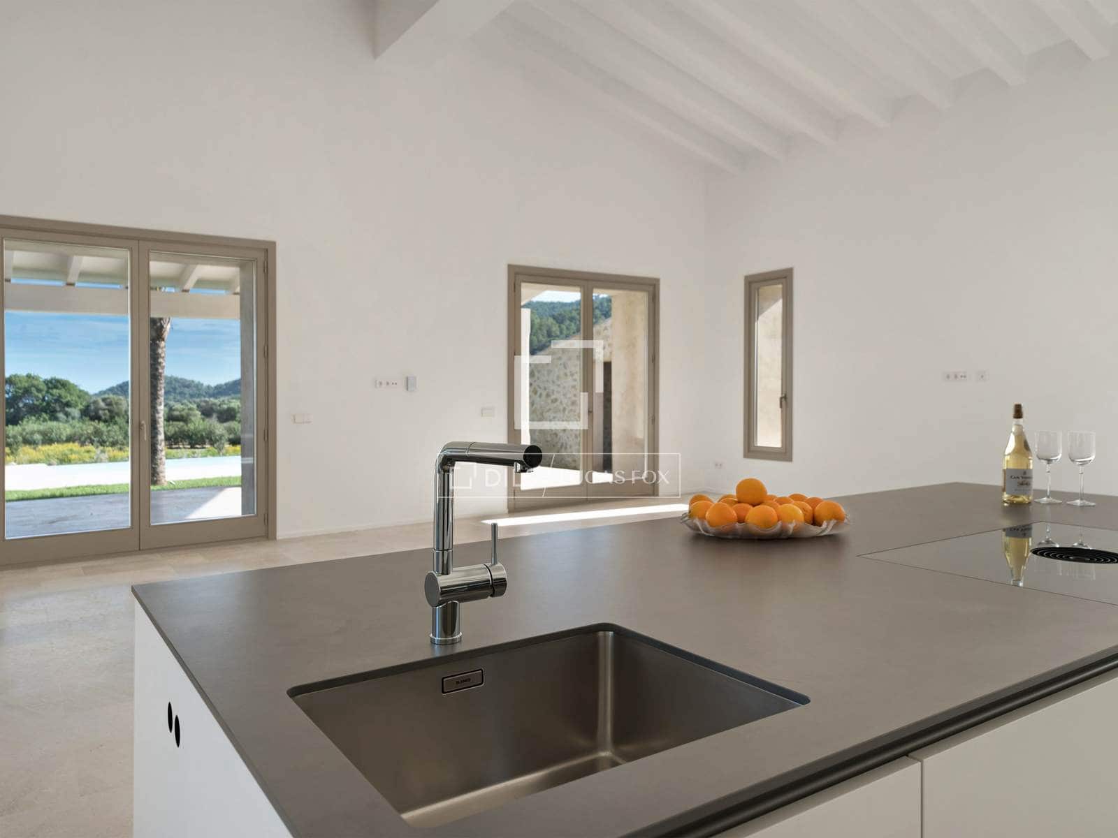 4 chambre Finca/Maison de Campagne à vendre à Canyamel avec piscine garage - 4 200 000 € (Ref: 9474458)