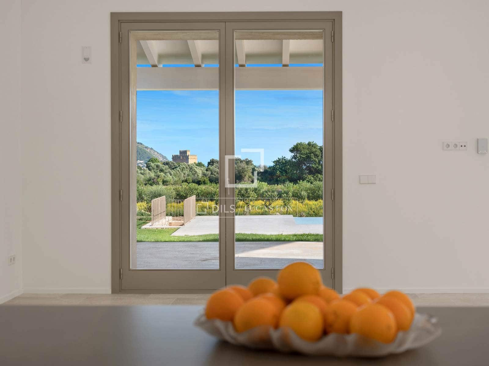 4 chambre Finca/Maison de Campagne à vendre à Canyamel avec piscine garage - 4 200 000 € (Ref: 9474458)