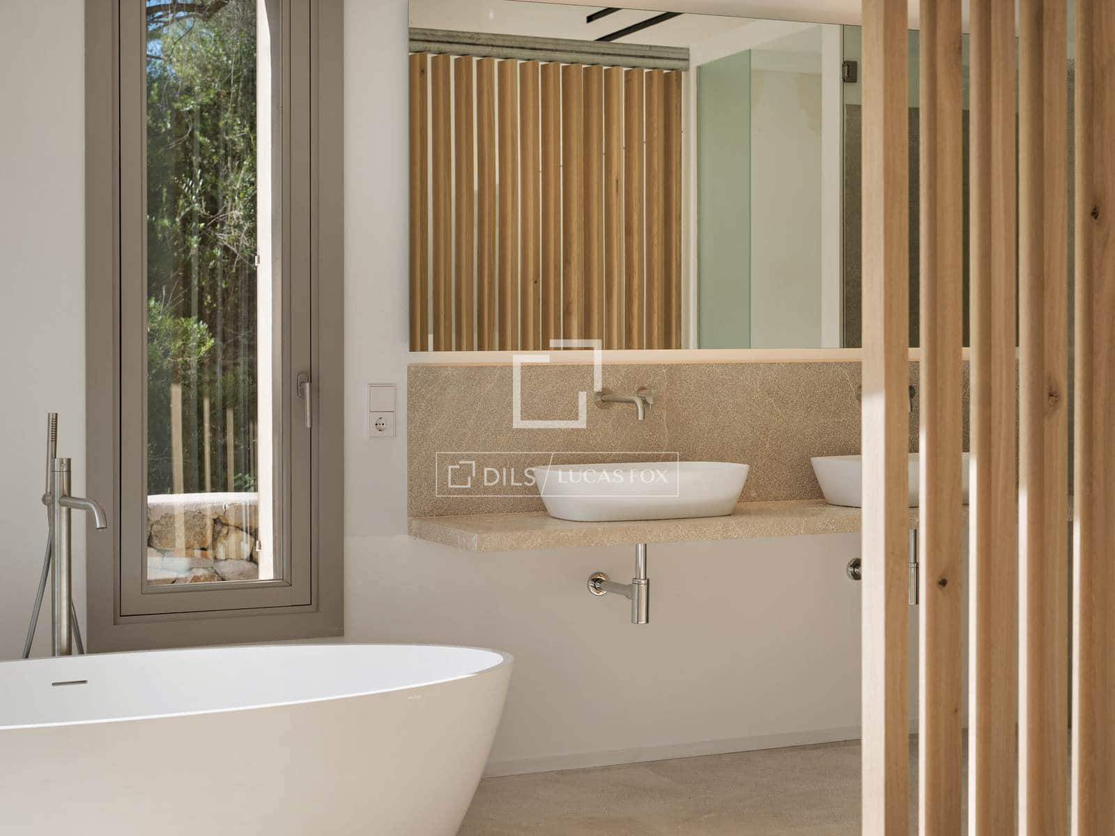 4 chambre Finca/Maison de Campagne à vendre à Canyamel avec piscine garage - 4 200 000 € (Ref: 9474458)