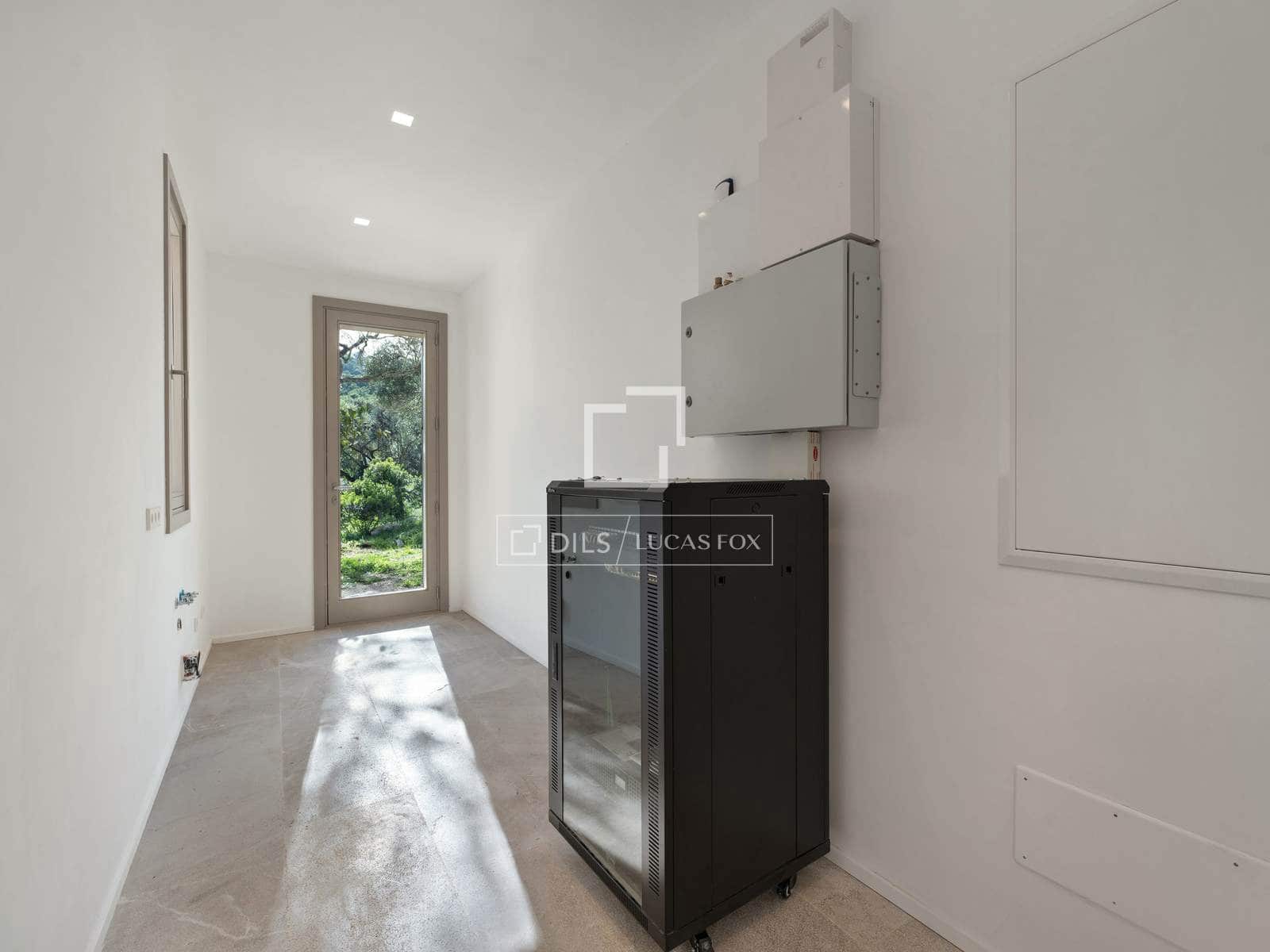 4 chambre Finca/Maison de Campagne à vendre à Canyamel avec piscine garage - 4 200 000 € (Ref: 9474458)