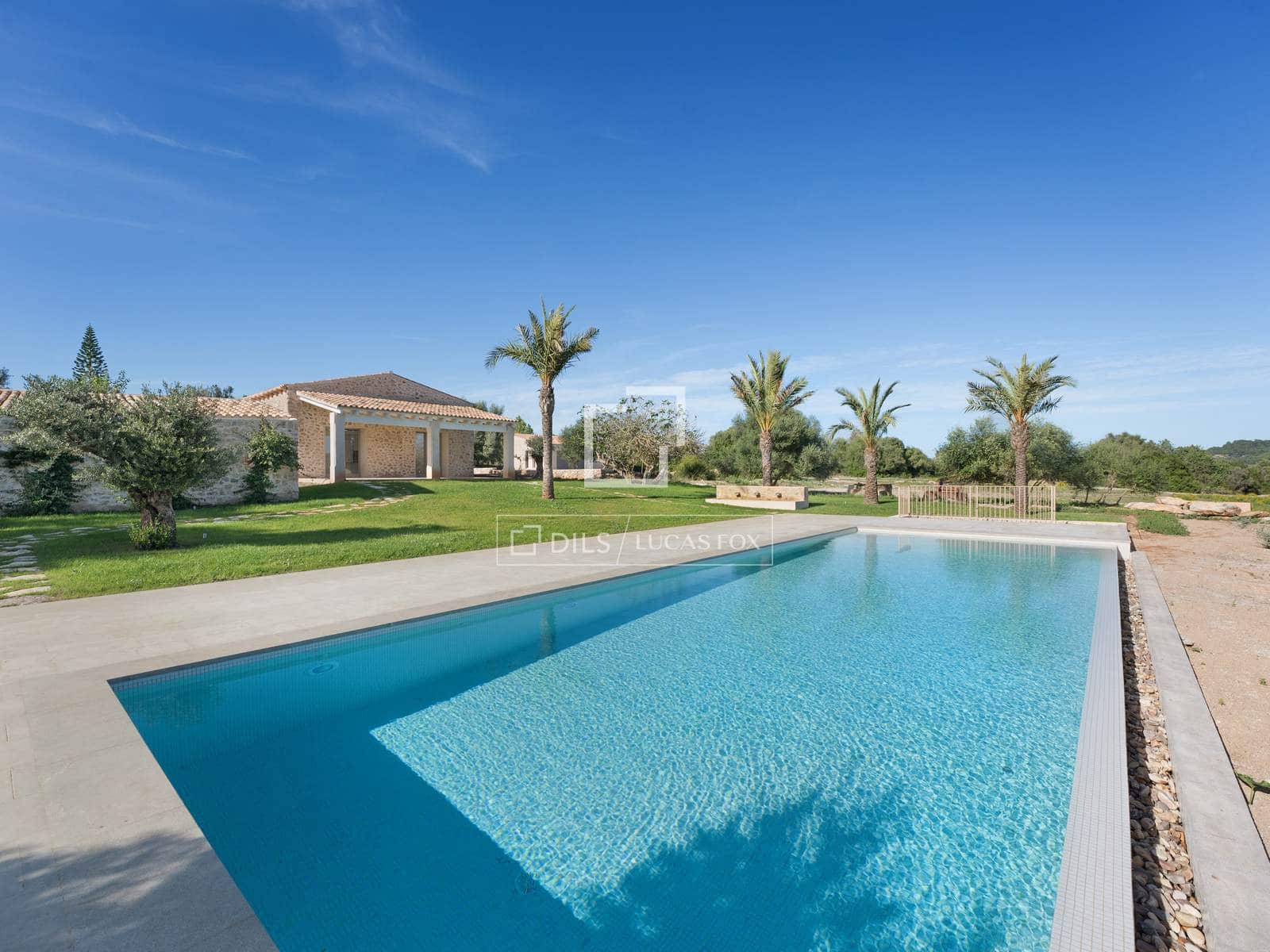 4 chambre Finca/Maison de Campagne à vendre à Canyamel avec piscine garage - 4 200 000 € (Ref: 9474458)