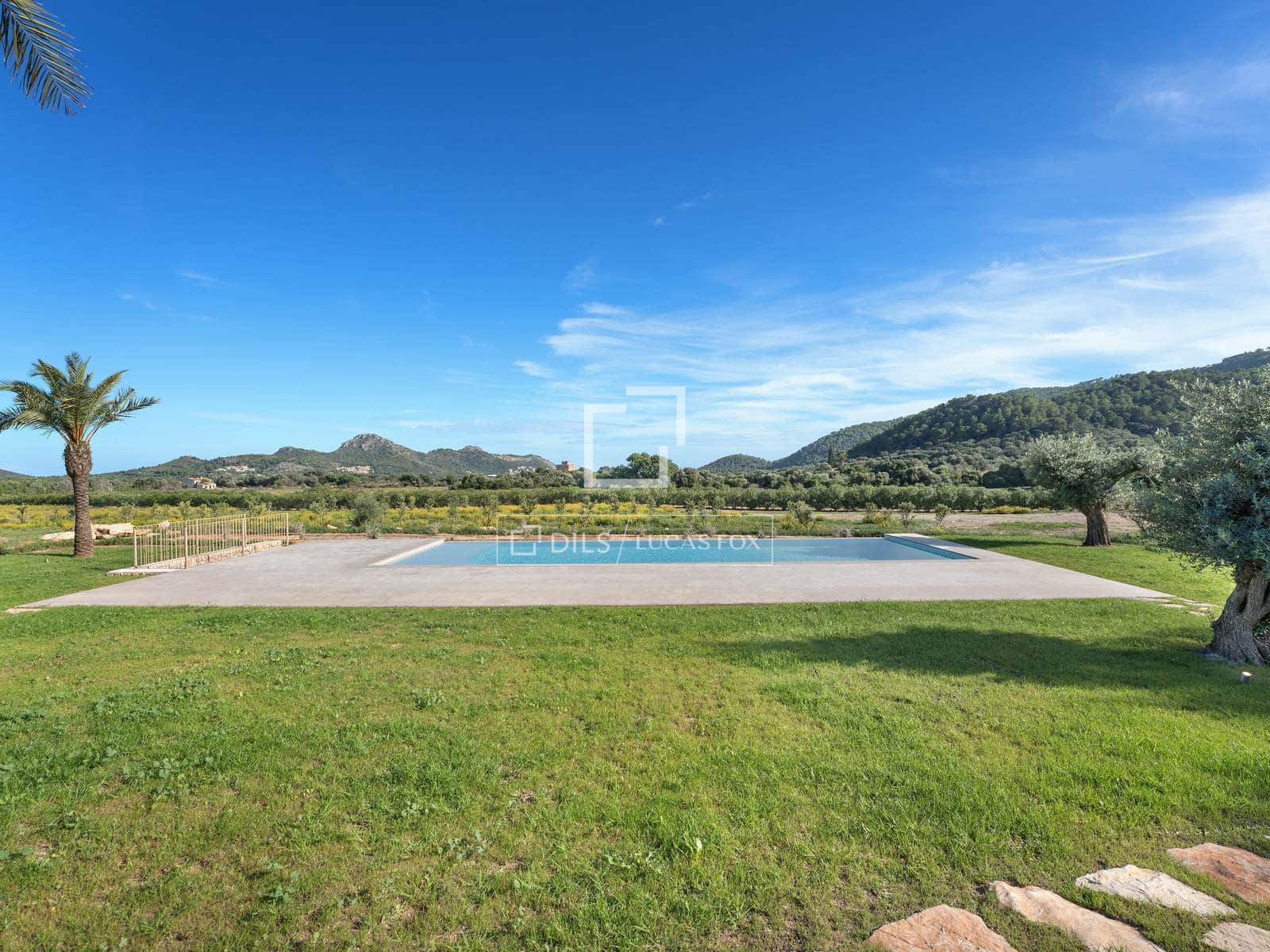 4 chambre Finca/Maison de Campagne à vendre à Canyamel avec piscine garage - 4 200 000 € (Ref: 9474458)