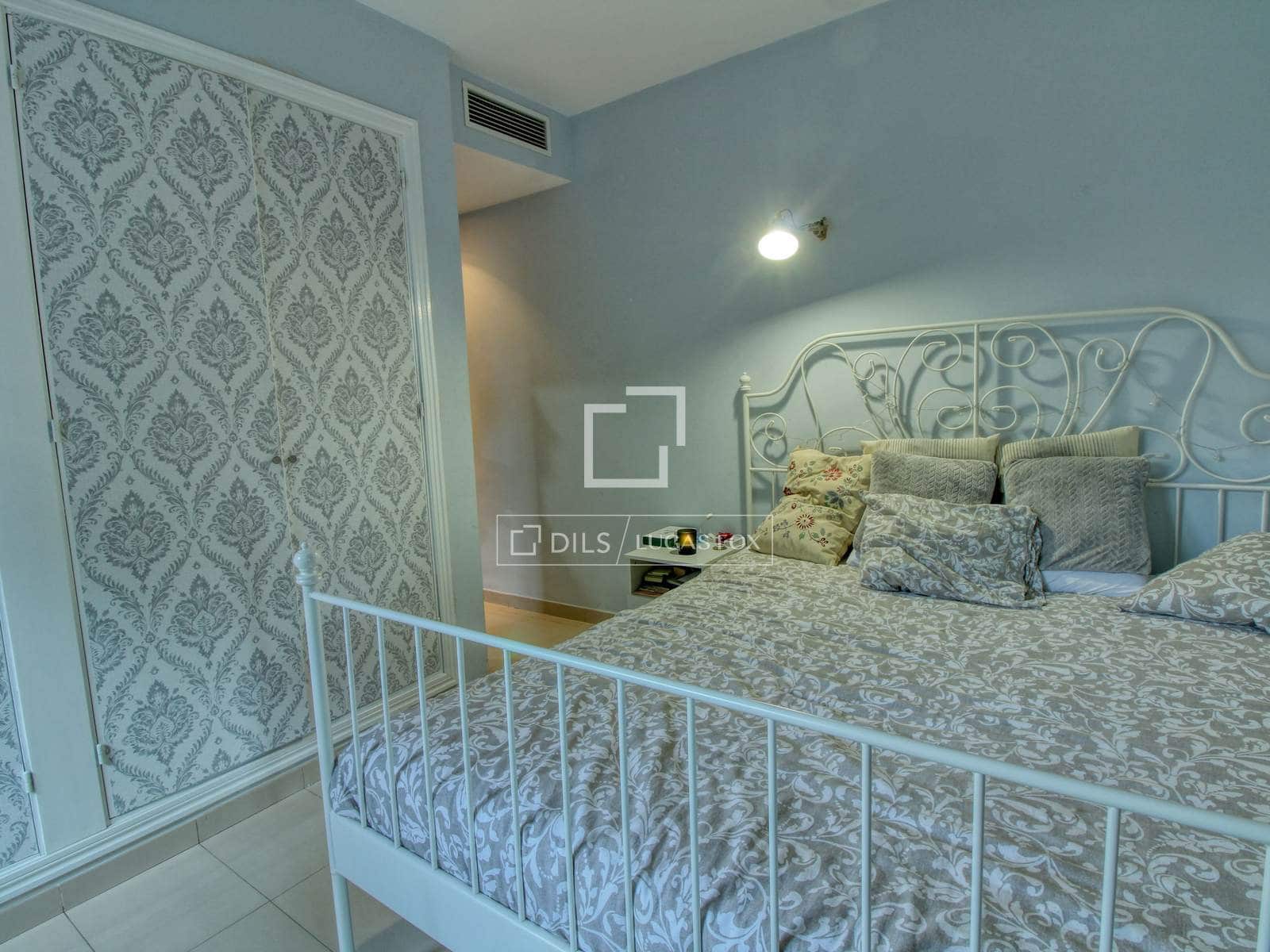 4 soveværelse Lejlighed til salg i Palma de Mallorca med swimmingpool garage - € 755.000 (Ref: 9474459)