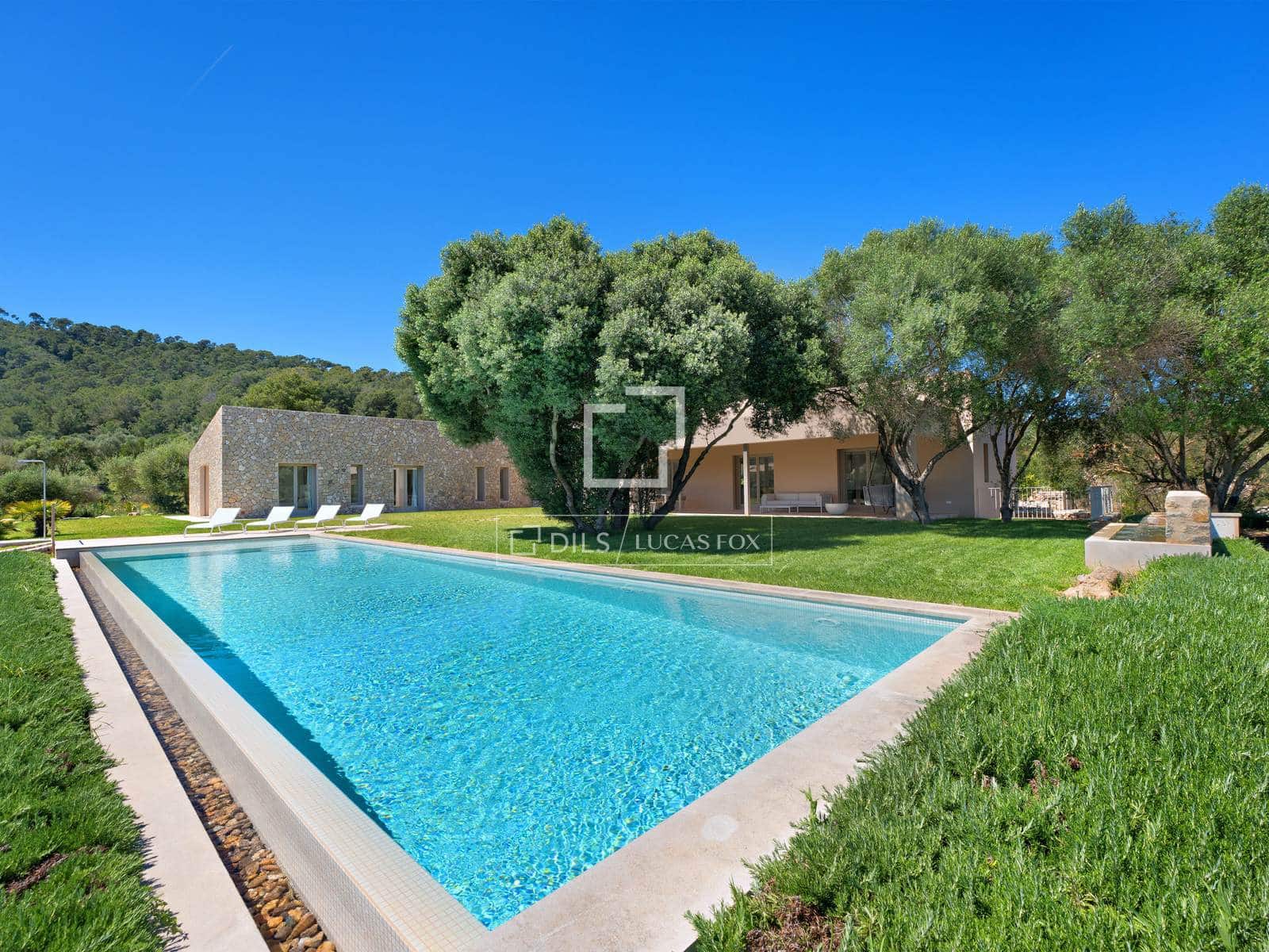 4 soveværelse Finca/Landehus til salg i Canyamel med swimmingpool garage - € 4.400.000 (Ref: 9474531)