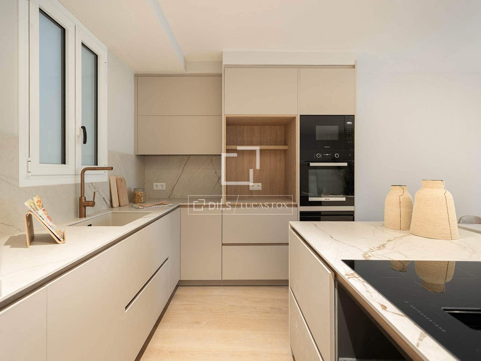 3 makuuhuone Huoneisto myytävänä paikassa Barcelona kaupunki - 1 420 000 € (Ref: 9475005)