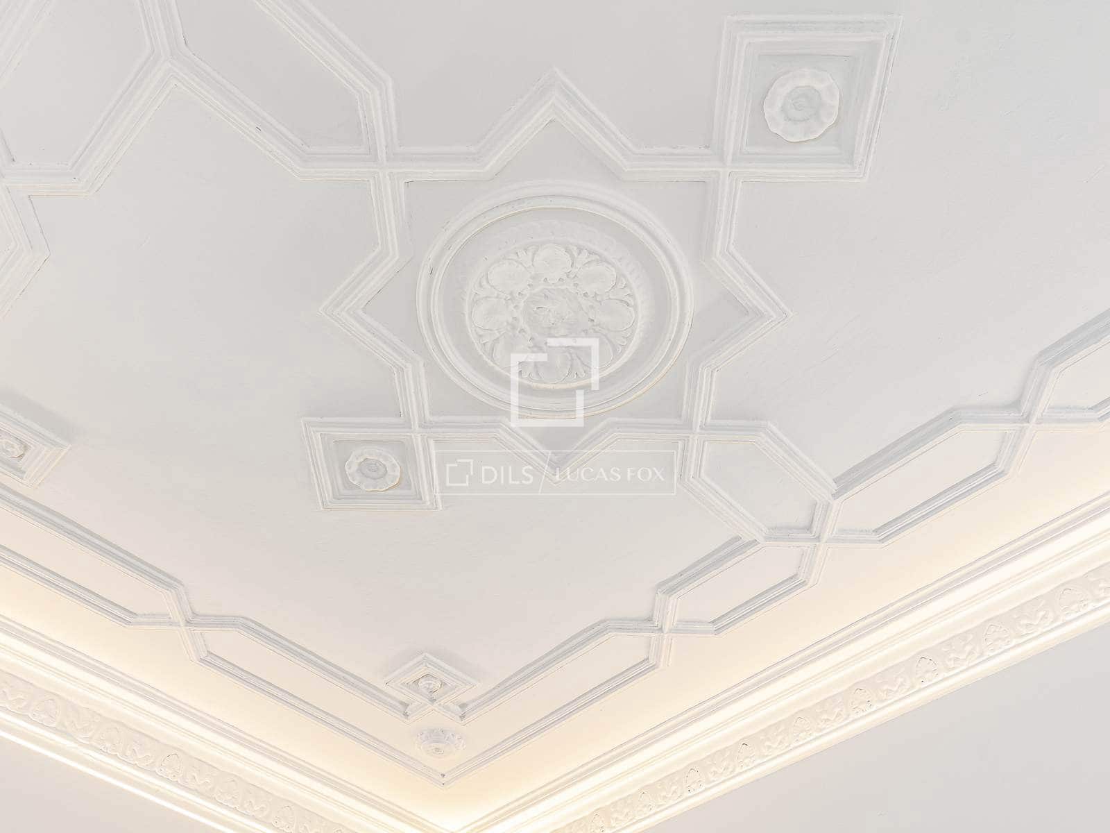 3 bedroom Apartment for sale in Barcelona city - € 1,350,000 (Ref: 9475005)