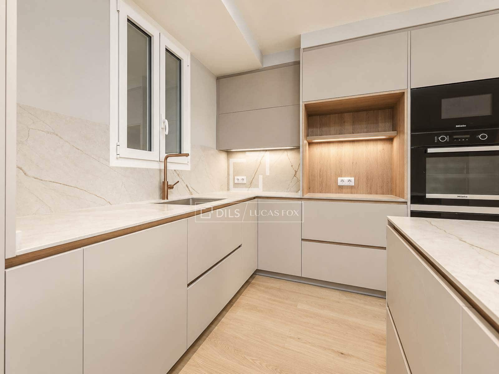 3 makuuhuone Huoneisto myytävänä paikassa Barcelona kaupunki - 1 200 000 € (Ref: 9475005)