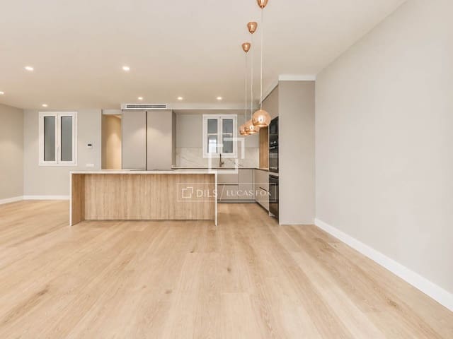 3 makuuhuone Huoneisto myytävänä paikassa Barcelona kaupunki - 1 200 000 € (Ref: 9475005)