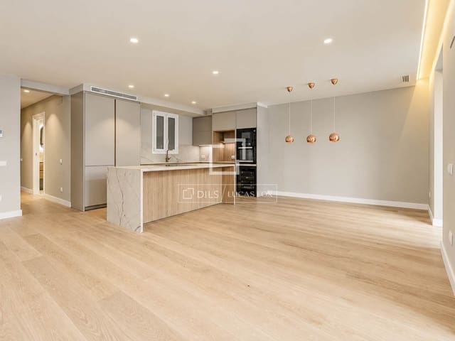 3 makuuhuone Huoneisto myytävänä paikassa Barcelona kaupunki - 1 200 000 € (Ref: 9475005)