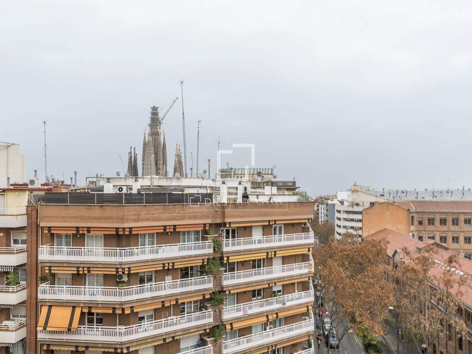 5 sovrum Lägenhet till salu i Barcelona stad med garage - 700 000 € (Ref: 9475022)