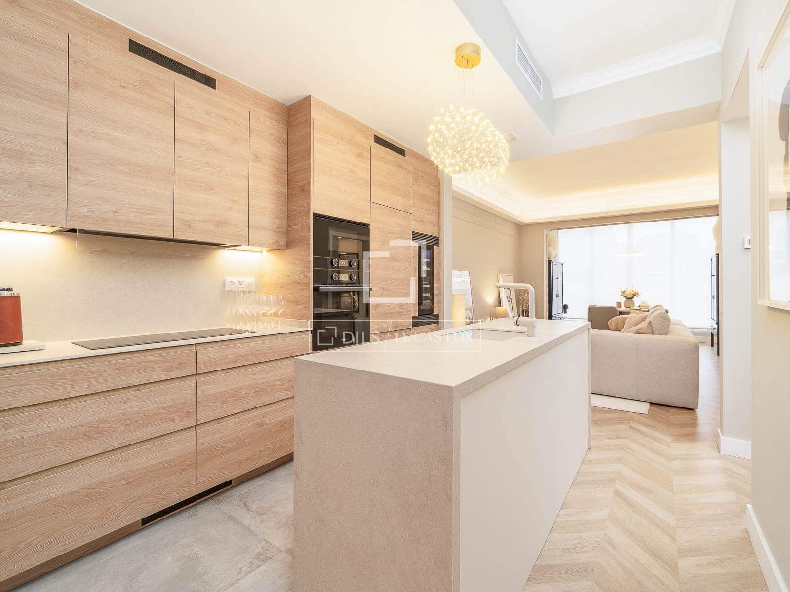 3 makuuhuone Huoneisto myytävänä paikassa Barcelona kaupunki - 960 000 € (Ref: 9480597)