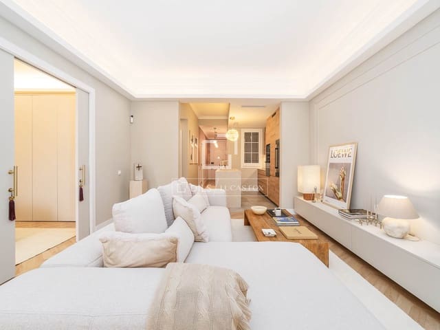 3 makuuhuone Huoneisto myytävänä paikassa Barcelona kaupunki - 960 000 € (Ref: 9480597)