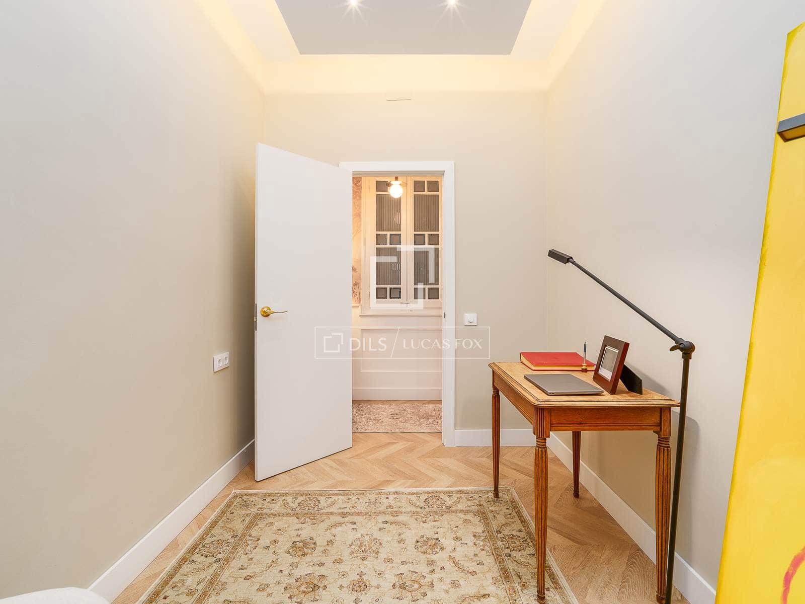 3 makuuhuone Huoneisto myytävänä paikassa Barcelona kaupunki - 960 000 € (Ref: 9480597)