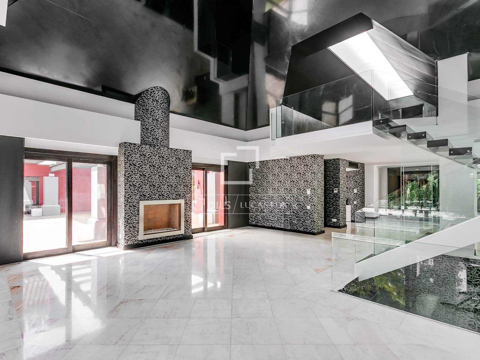 7 Zimmer Villa zu verkaufen in La Moraleja mit Pool Garage - 7.800.000 € (Ref: 9481412)