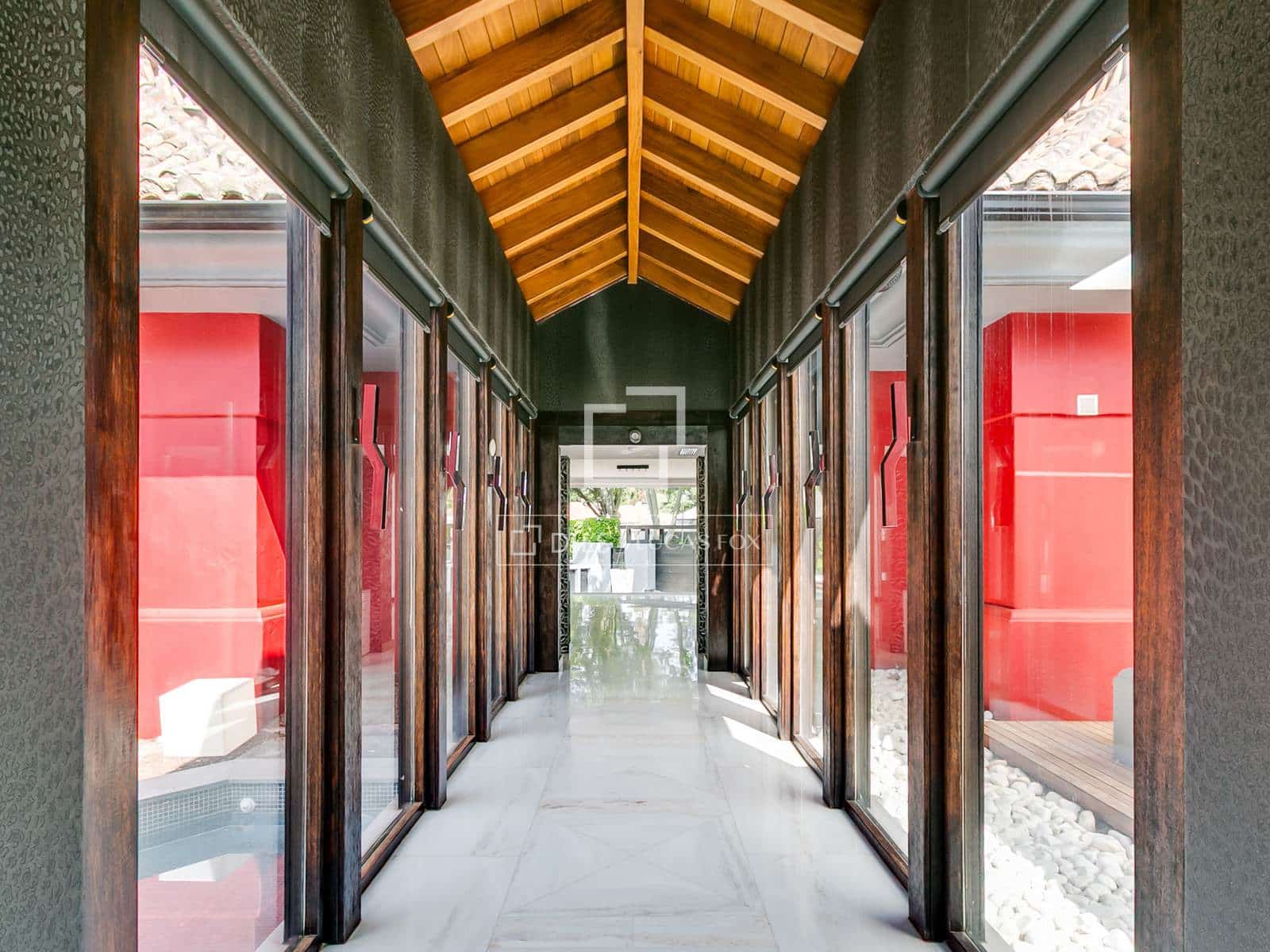 7 Zimmer Villa zu verkaufen in La Moraleja mit Pool Garage - 7.800.000 € (Ref: 9481412)