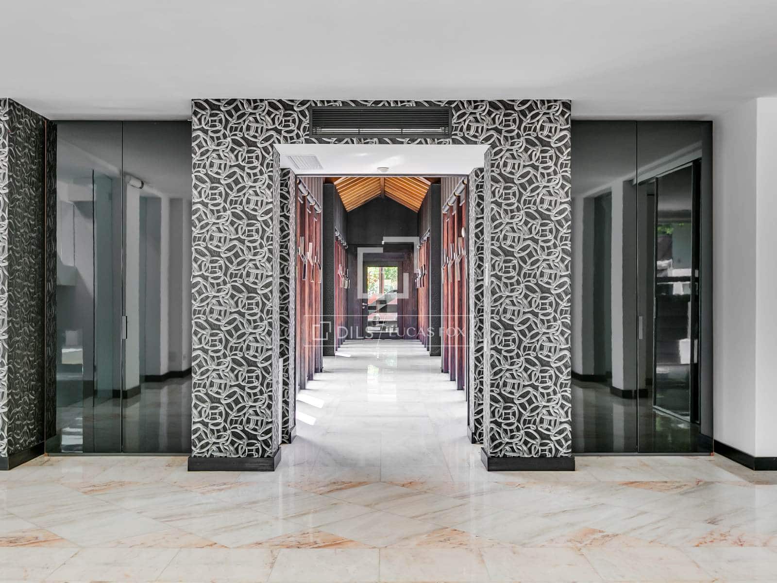 7 Zimmer Villa zu verkaufen in La Moraleja mit Pool Garage - 7.800.000 € (Ref: 9481412)