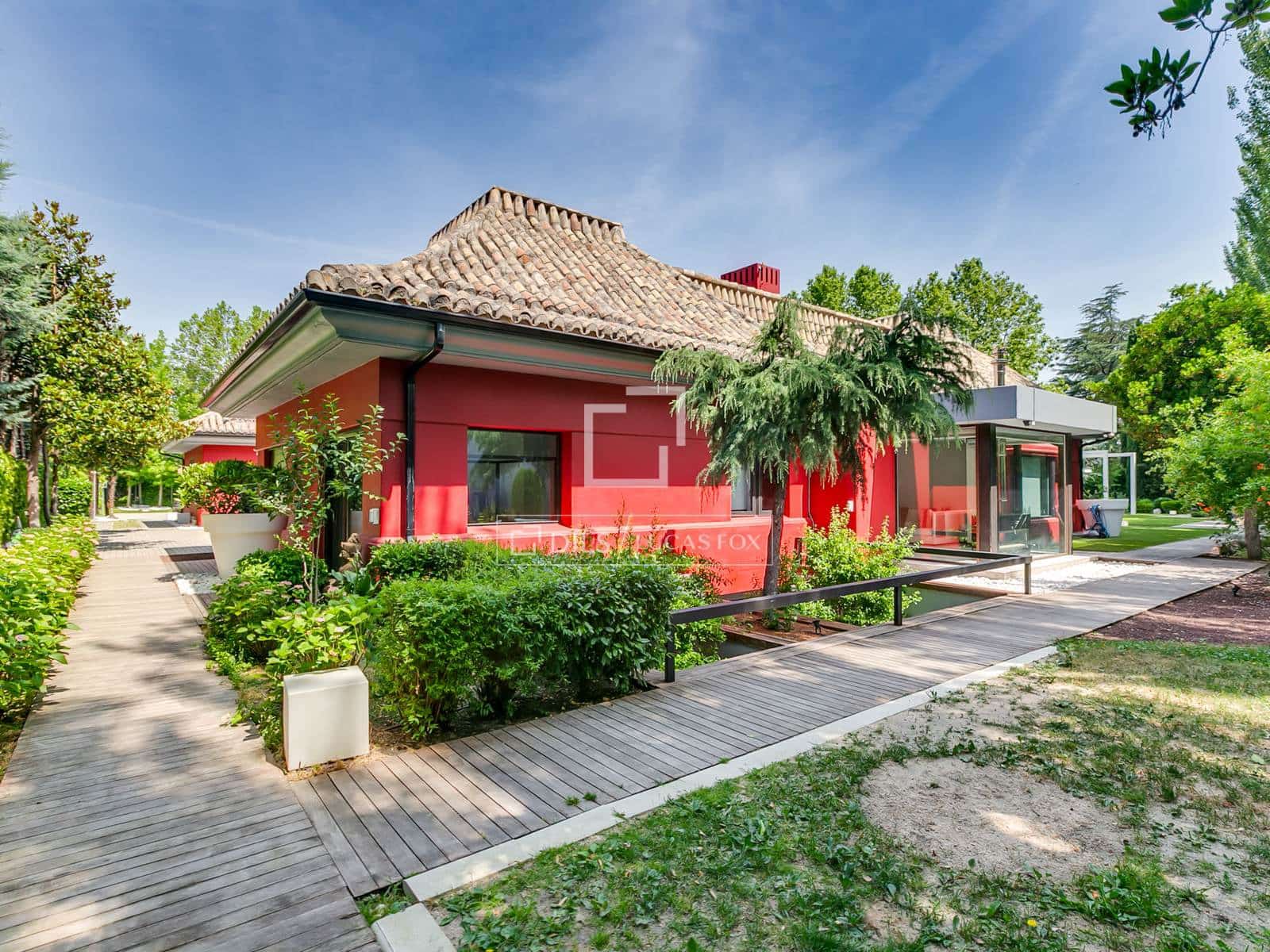 7 Zimmer Villa zu verkaufen in La Moraleja mit Pool Garage - 7.800.000 € (Ref: 9481412)