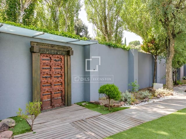 7 Zimmer Villa zu verkaufen in La Moraleja, Alcobendas mit Pool Garage - 7.800.000 € (Ref: 9481412)