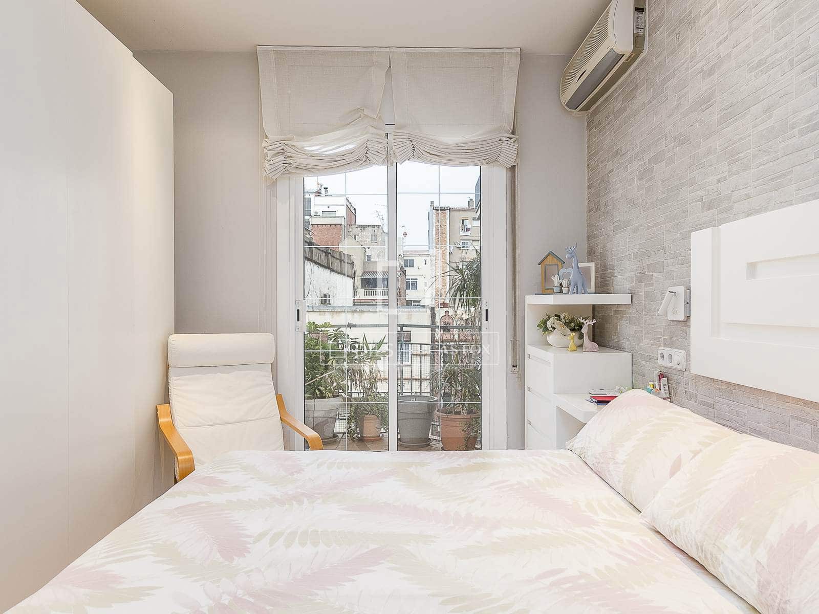 4 bedroom Apartment for sale in Barcelona city - € 659,000 (Ref: 9481568)