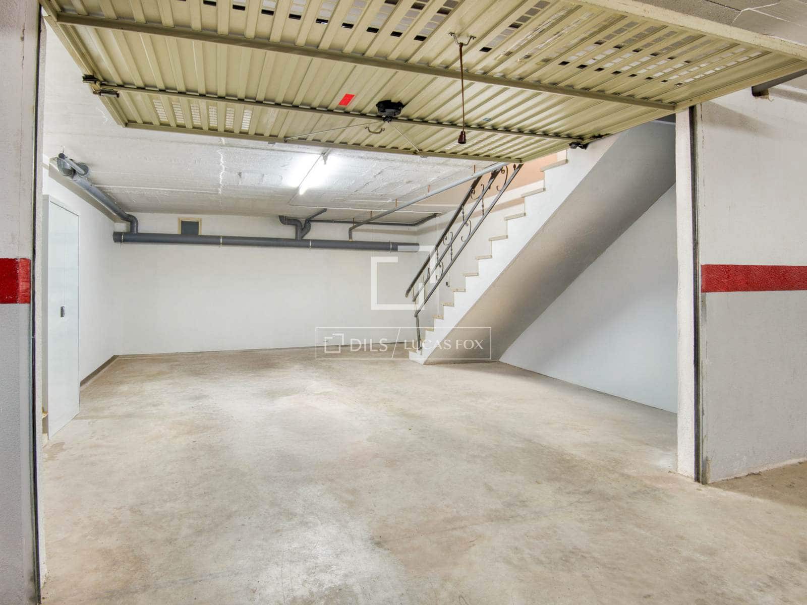 4 sovrum Villa till salu i S'Agaro med pool garage - 650 000 € (Ref: 9481569)